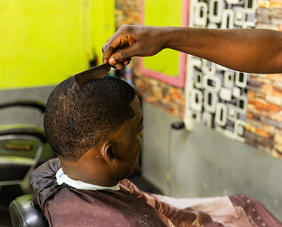 Shape-ups, trims, and full styles tailored to your look.